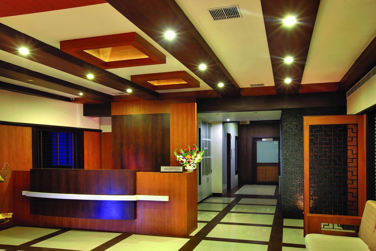 Hotel Zodiac Regency Kollam Kültér fotó